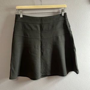 Size 6 Athleta skirt